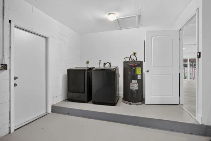 WASHER, DRYER & WATER HEATER