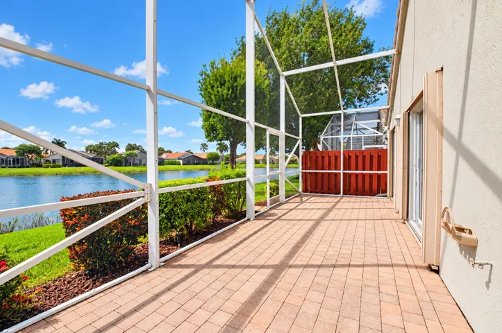Screened in Patio
