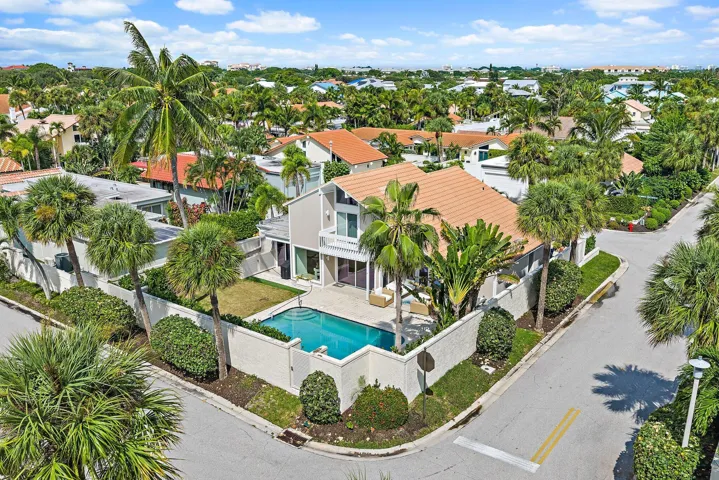 corner lot offers great outdoor space