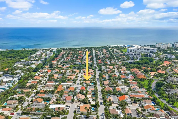 Set along Jupiter's finest beach... Enjoy miles long walking trail also!