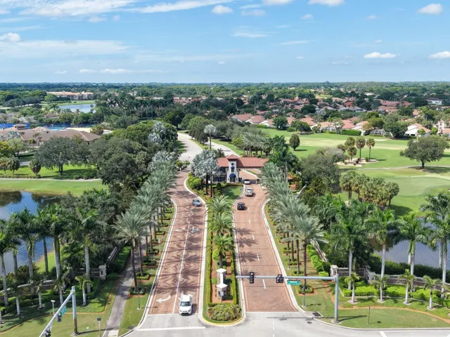 Boca Pointe Main Entrance