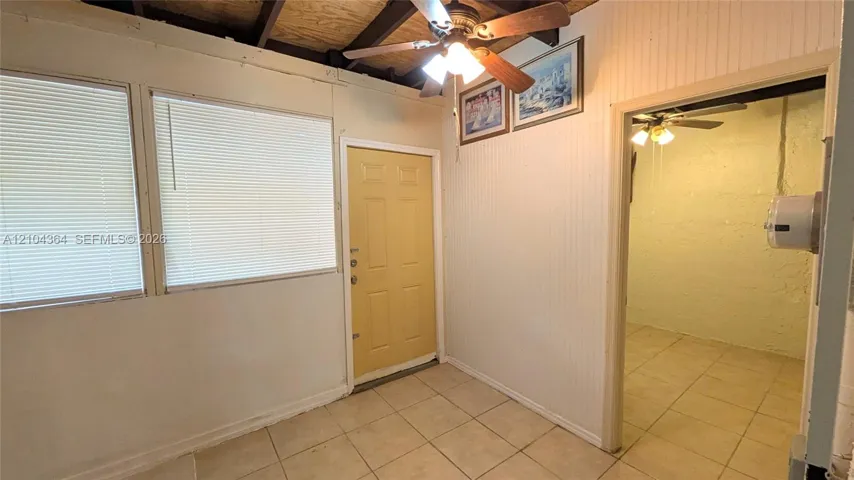 Enclosed​​‌​​​​‌​​‌‌​‌‌​​​‌‌​‌​‌​‌​​​‌​​ patio