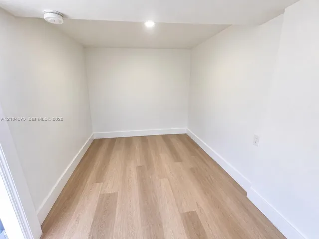 UNIT ROON GUEST