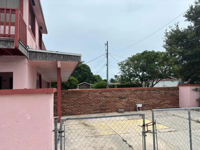 Side