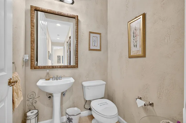Powder Room