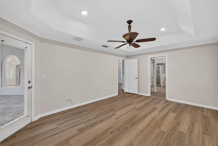 23 - Primary Suite