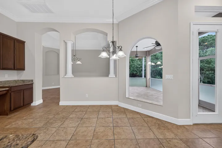 15 - Home Office_Breakfast Nook