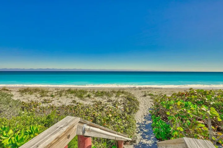Access to Beach