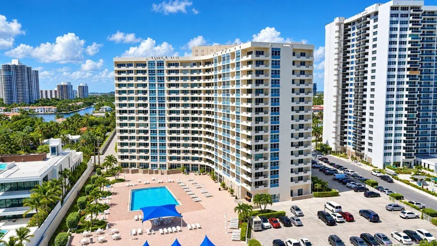 41-web-or-mls-Sunlit Coastal Condominium