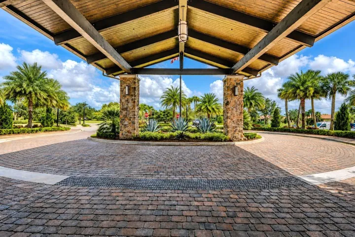 Verano Amenities