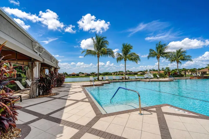 Verano Amenities