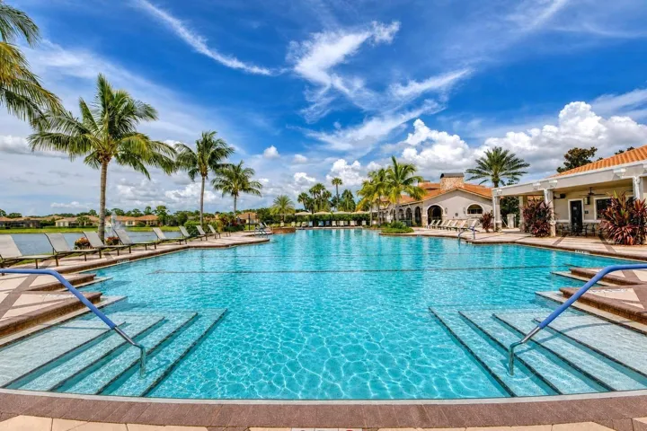Verano Amenities