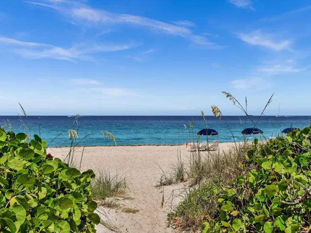 Private Beach Entrance