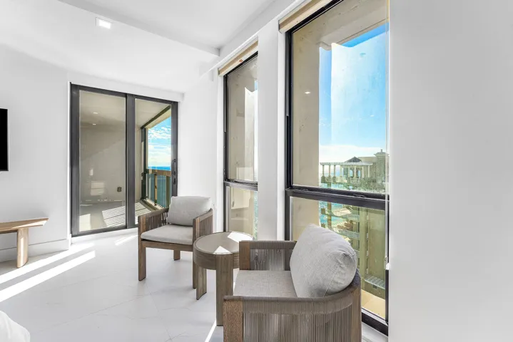 026-5380NorthOceanDrive-19D-RivieraBeach