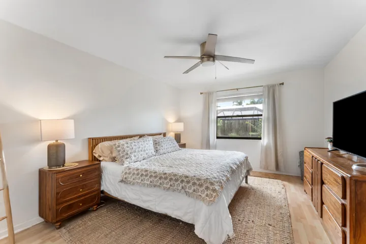 024-4270SoutheastBoxleafPlace-Stuart-FL-