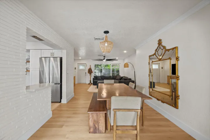 160 SE 9th Street, Pompano