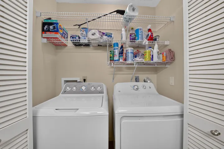 Washer & Dryer included