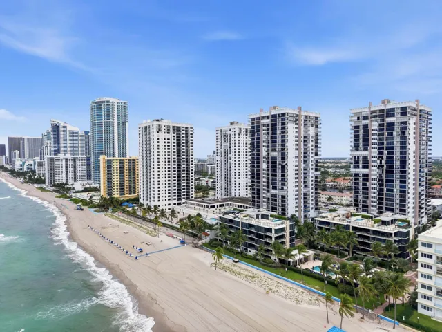Beach_front_Building_from_NE