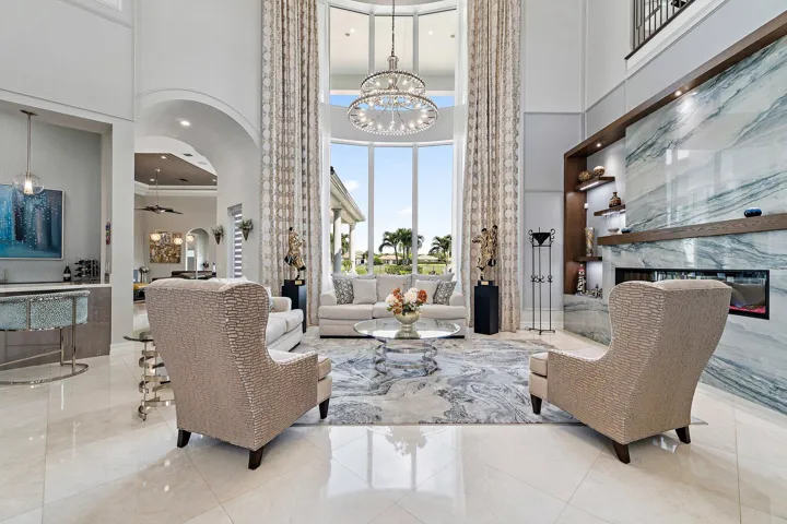 floor to ceiling windows allow abundant natural light!
