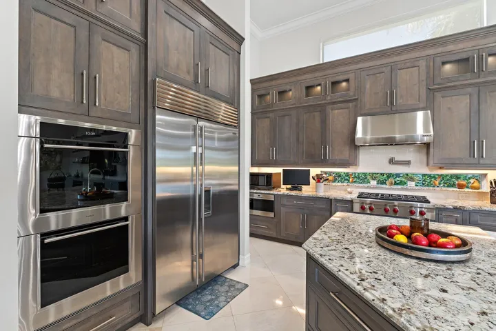double ovens and sub-zero fridge + freezer