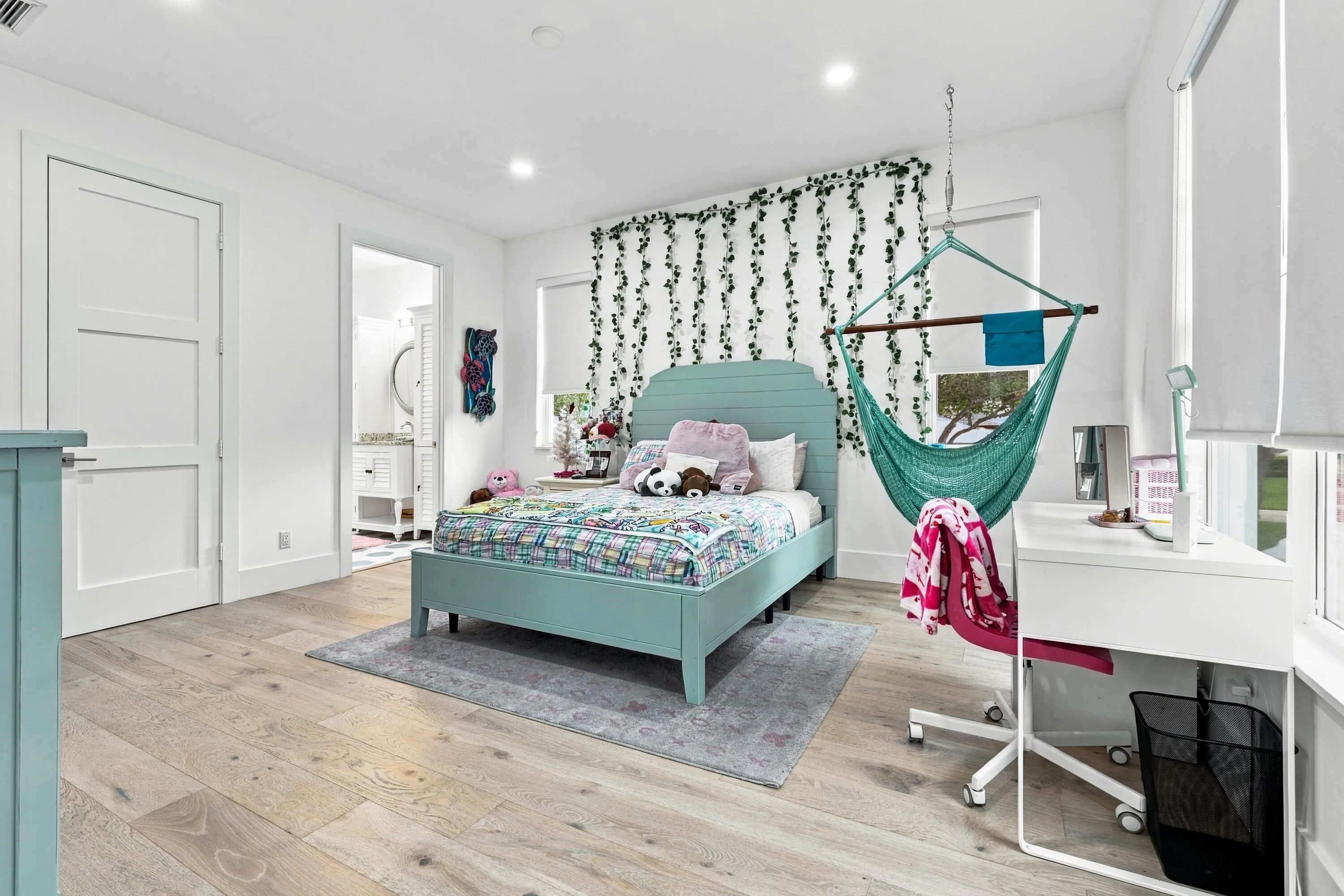 Property photo 25