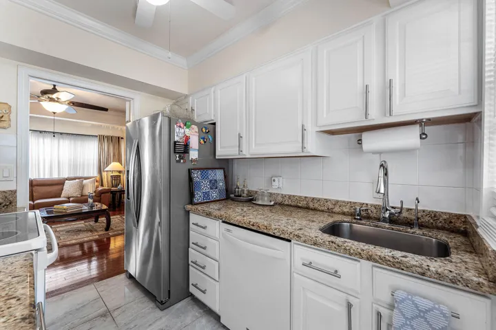 011-800Northeast6thStreet-FortLauderdale