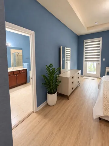 roomside 2