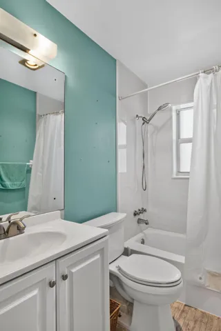 Owners Bathroom