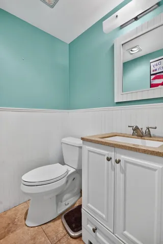 2nd Bathroom