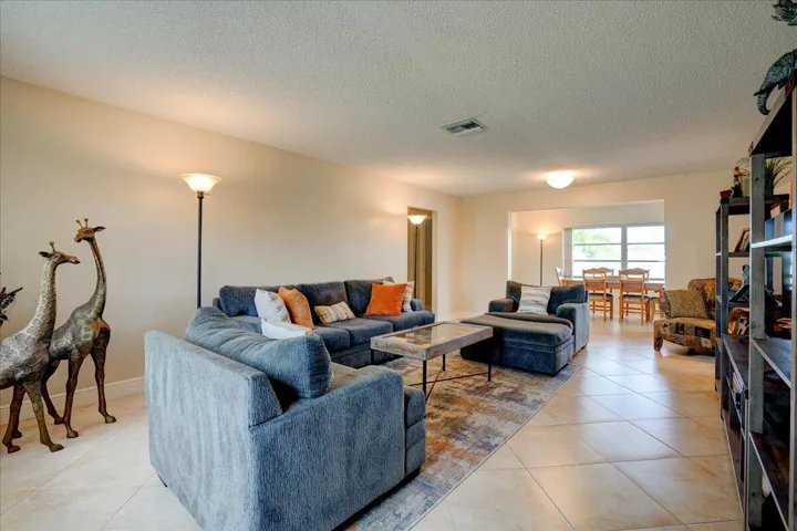 05-14315 Amapola Drive-1