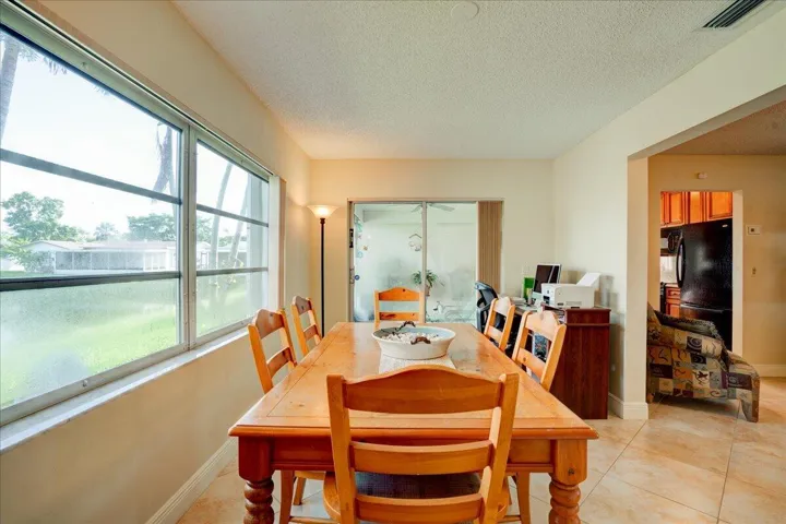 14-14315 Amapola Drive-10