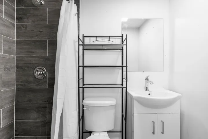 Bathroom #2