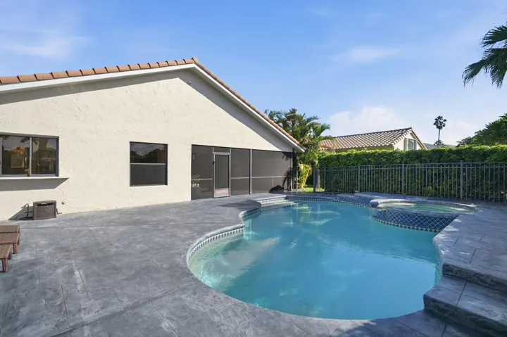 Full Pool