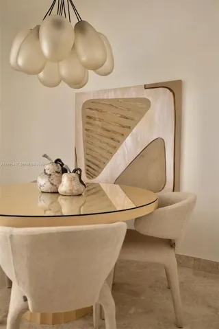 Contemporary pendant light fixture with multiple frosted glass globes