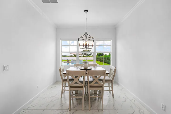 Breakfast Nook