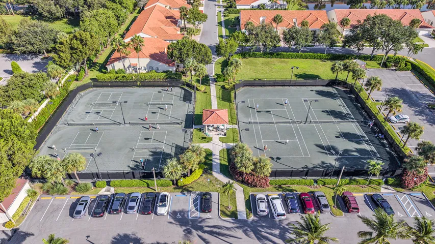 Community Tennis Courts