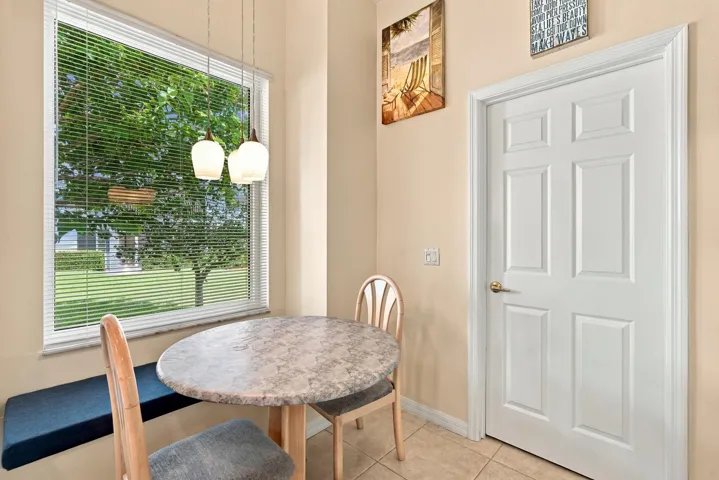 Breakfast area in kitchen.