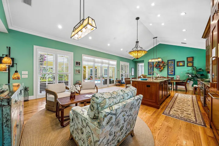 015-10329PrestwickRoad-BoyntonBeach-FL-3