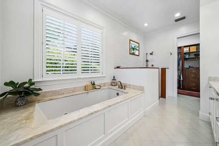024-10329PrestwickRoad-BoyntonBeach-FL-3