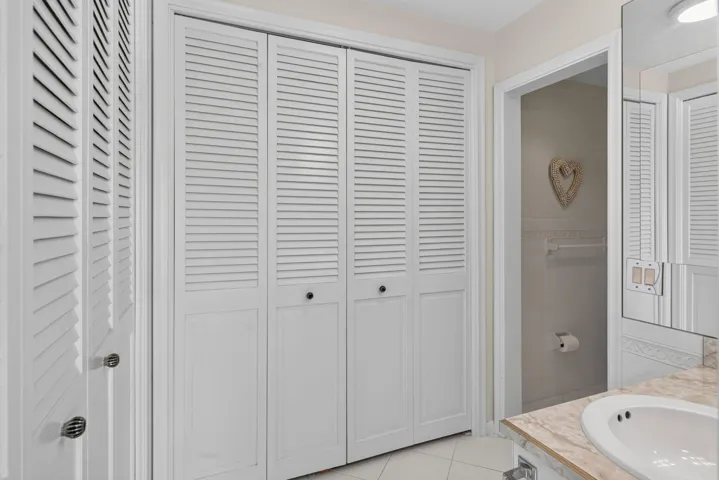 38-web-or-mls-Primary Bathroom 1