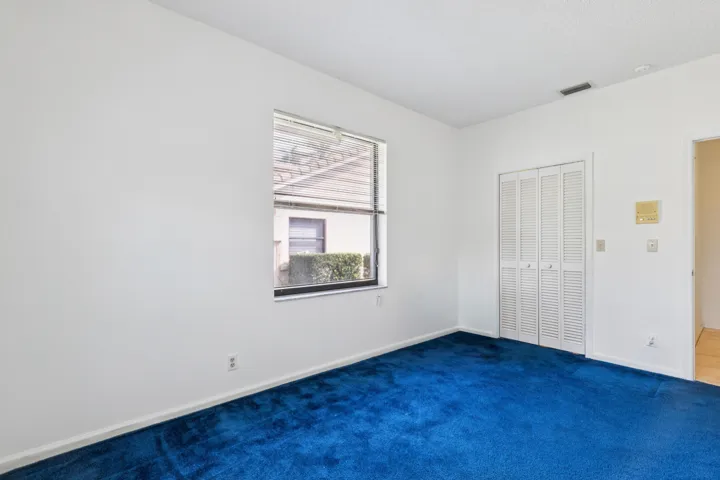 Guest Bedroom (3)