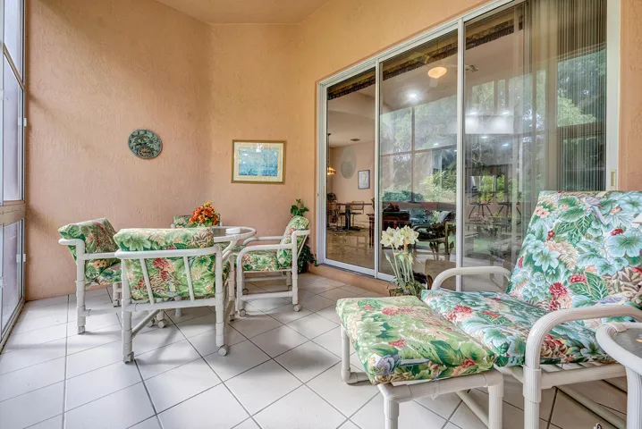 Screened Patio