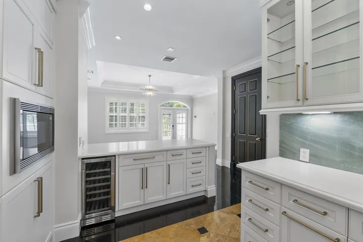 1107 Ne 2nd St_036