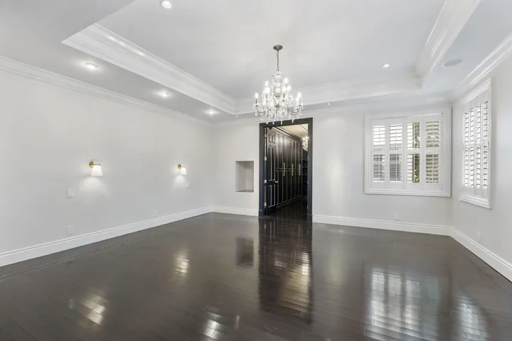 1107 Ne 2nd St_056