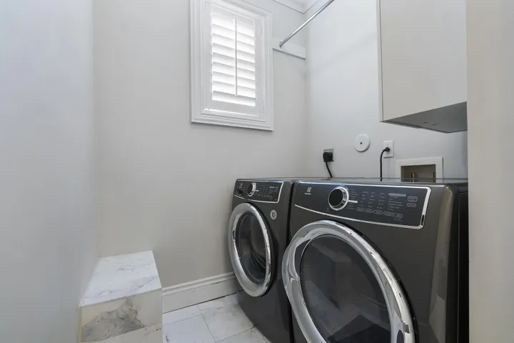 1107 Ne 2nd St_051