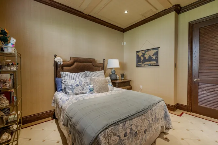 817HarborIsles_MLS-28