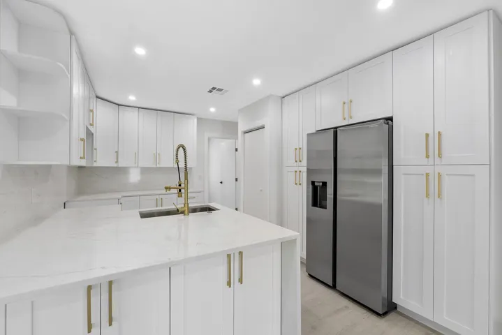 216 Ne 23rd Ave_031