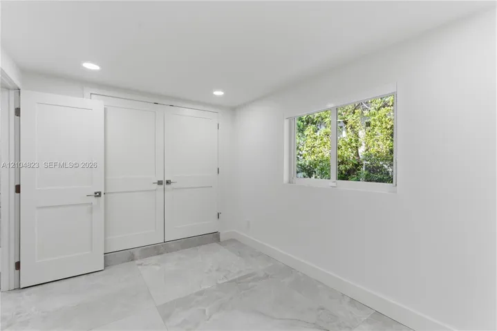 Bedroom 2 (office)