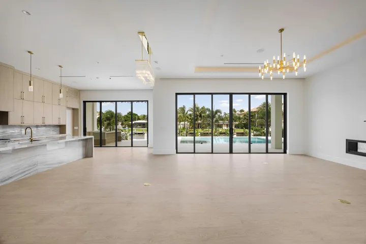 View from Foyer open concept - 1st floor