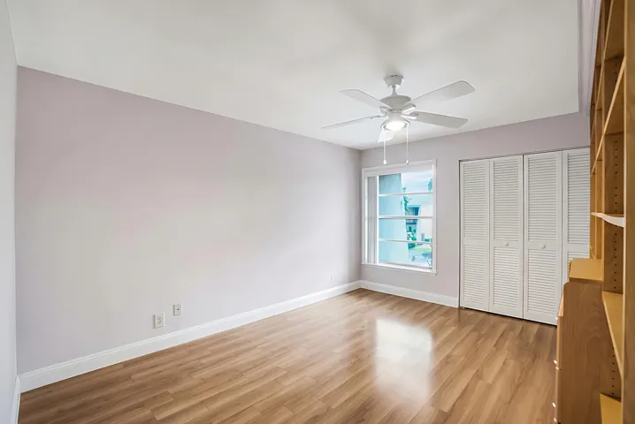 3015 Oaktree Lane, Hollywood, FL 33021 (